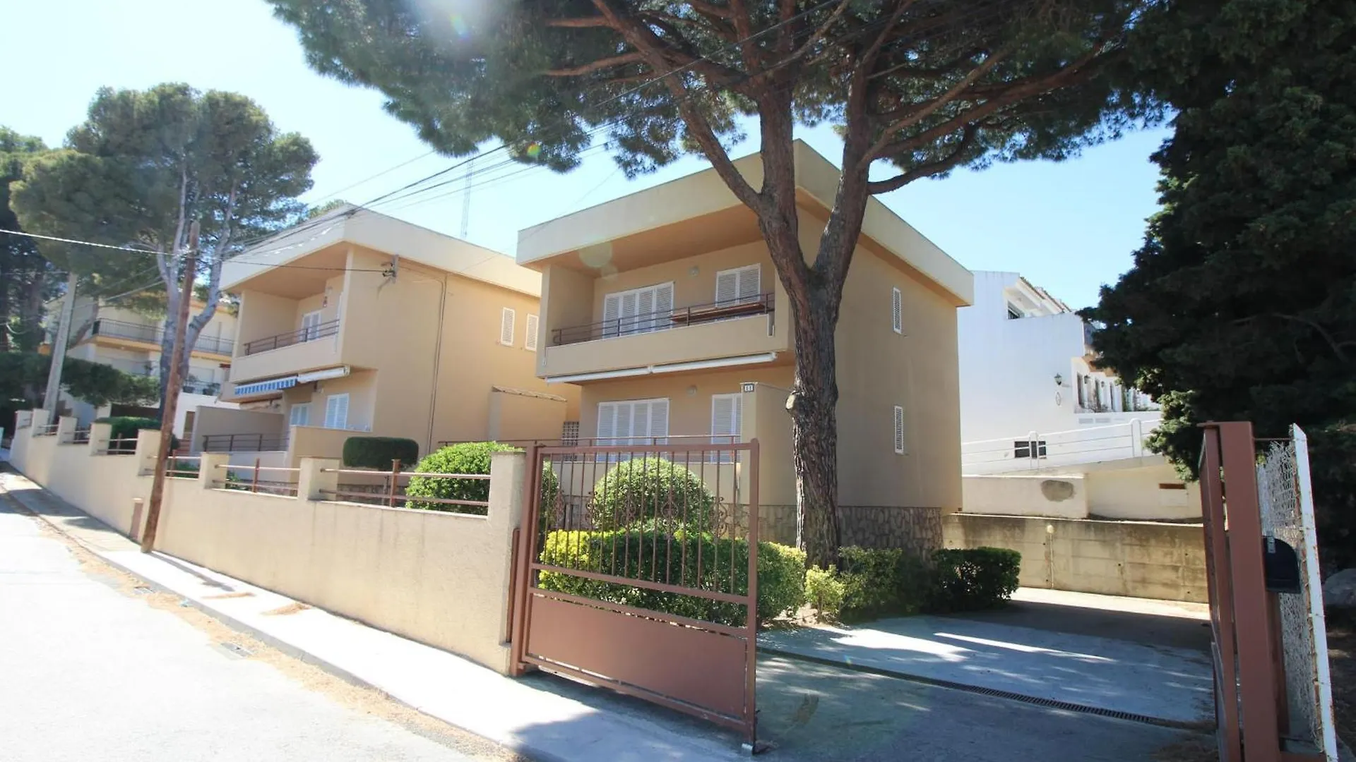 A Recer - Apartamento Acogedor, Tranquilo Y Bien Situado, A Tan Solo 100 M. De La Playa. - Es-228-142 Llança Spanien